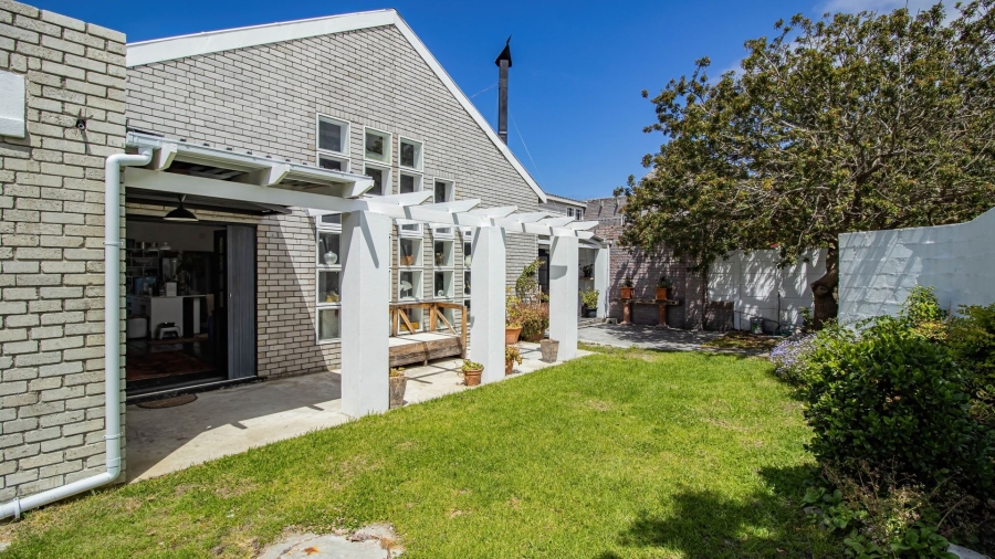 4 Bedroom Property for Sale in Kleinmond Western Cape